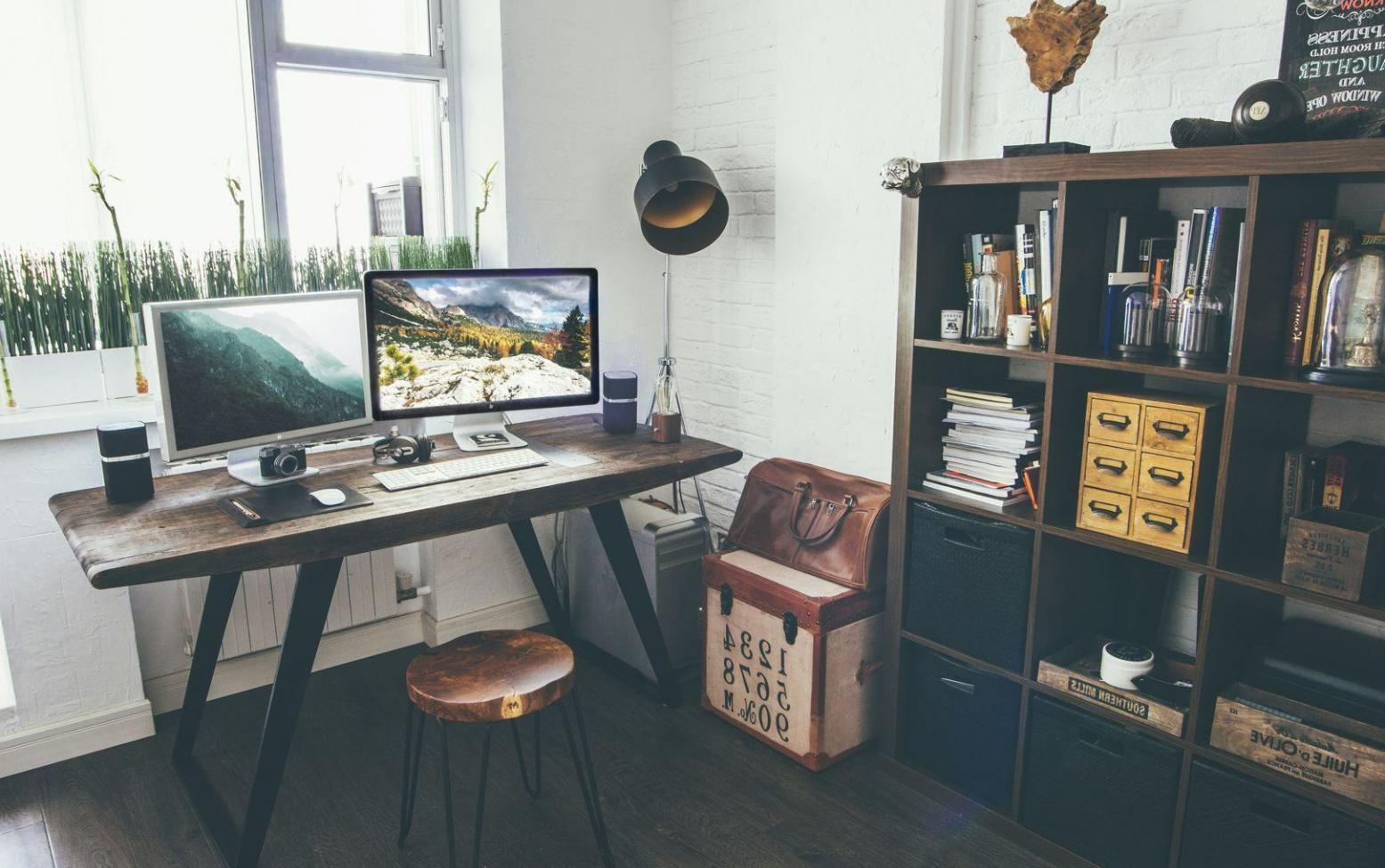 Participant travaillant sur son budget personnel