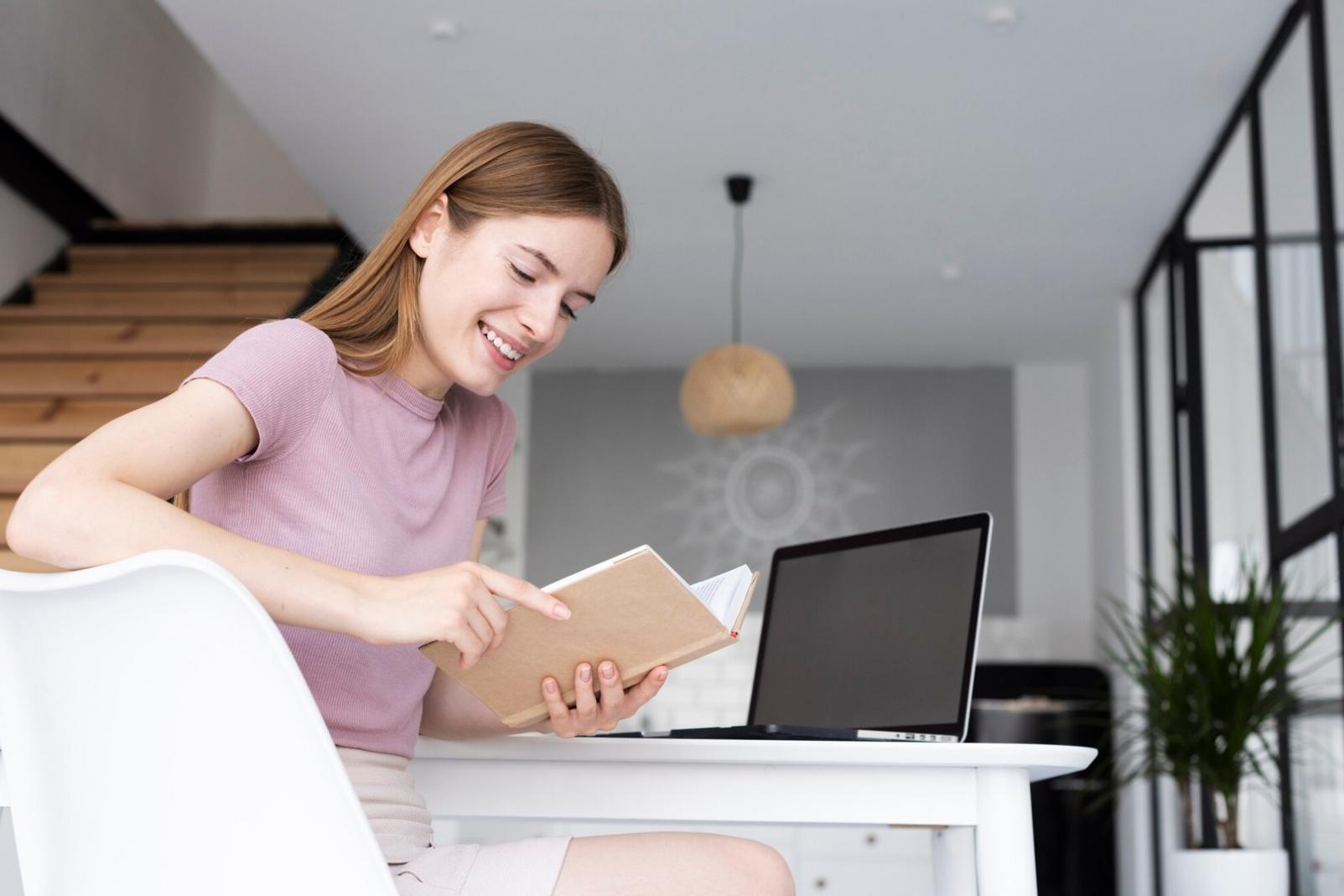 Environnement d'apprentissage calme et organisé favorisant la concentration sur la gestion budgétaire
